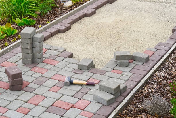  Emerald Lake Hills, CA Driveway Pavers Pros